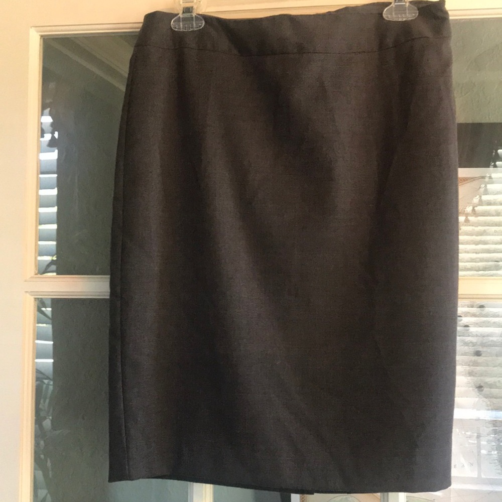 Van Heusen Studio dark gray pencil skirt